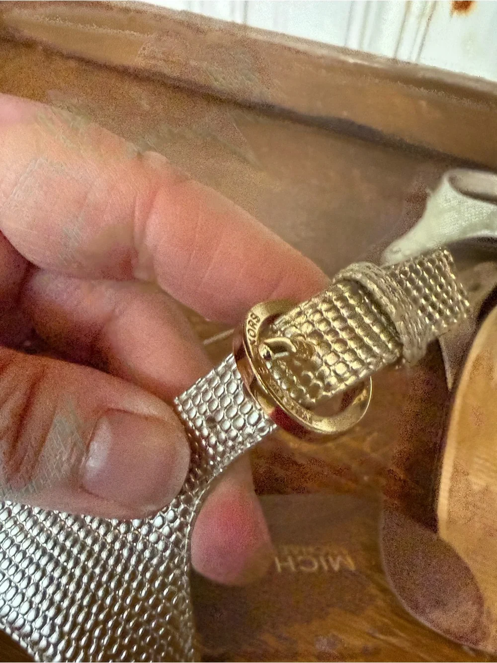 Michael Kors Metallic Gold Thong Sandals size 8